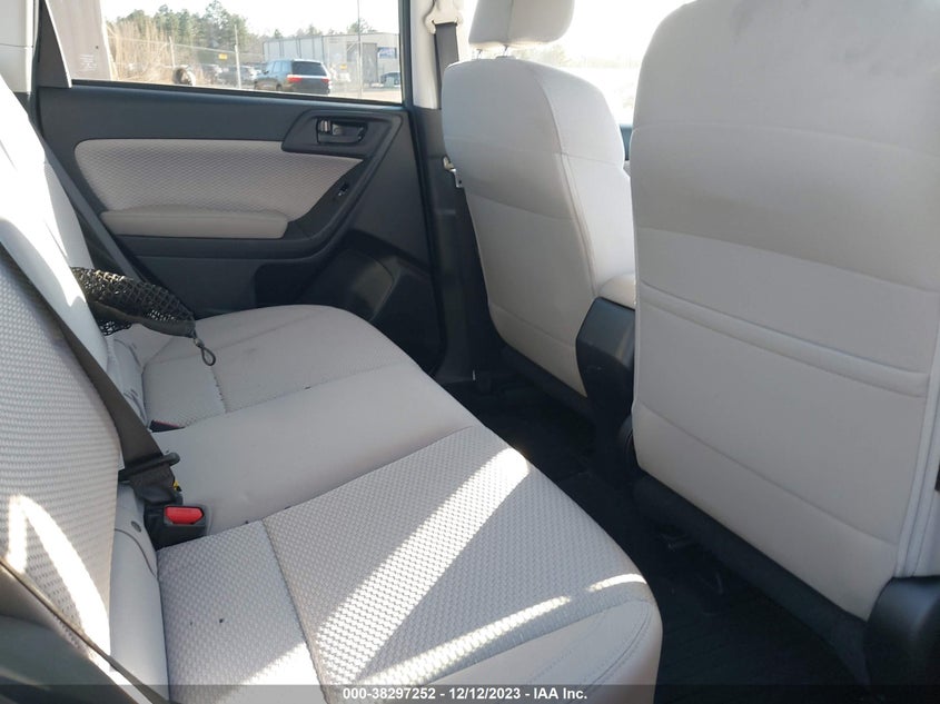 VIN JF2SJAEC3HH594760 2017 SUBARU FORESTER 2.5I PREMIUM