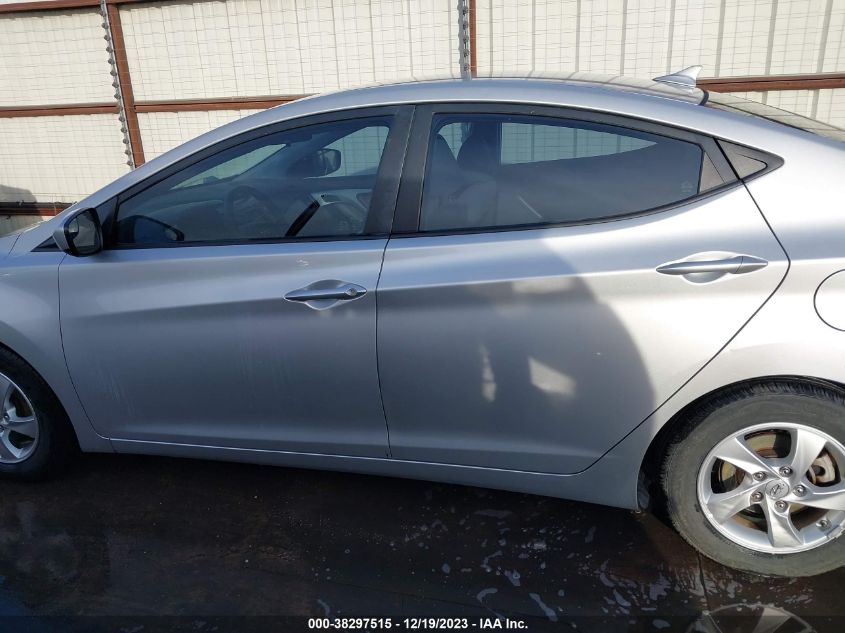 2015 HYUNDAI ELANTRA SE - 5NPDH4AE2FH570167