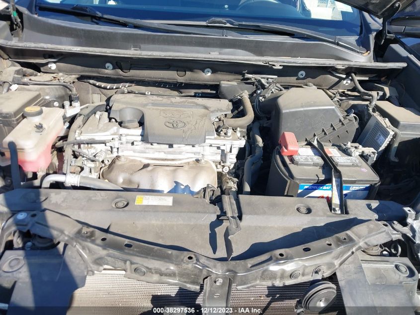 2018 TOYOTA RAV4 ADVENTURE/XLE - 2T3WFREV7JW436634