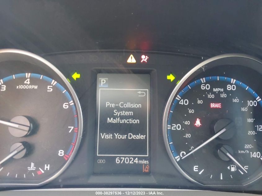 2018 TOYOTA RAV4 ADVENTURE/XLE - 2T3WFREV7JW436634