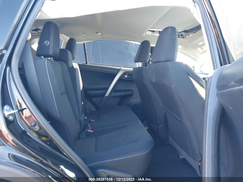2018 TOYOTA RAV4 ADVENTURE/XLE - 2T3WFREV7JW436634