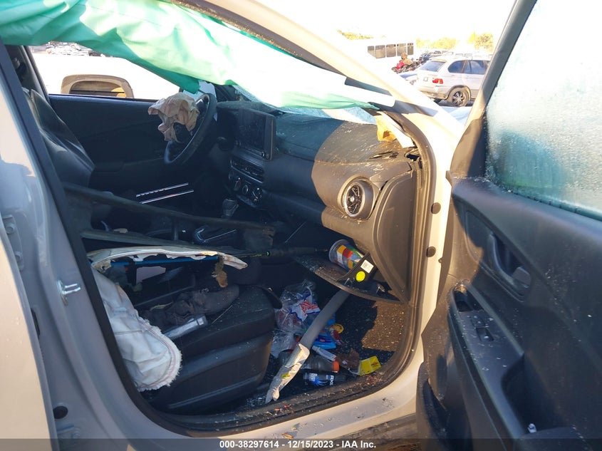 VIN KM8K6CAB3PU046400 2023 HYUNDAI KONA SEL