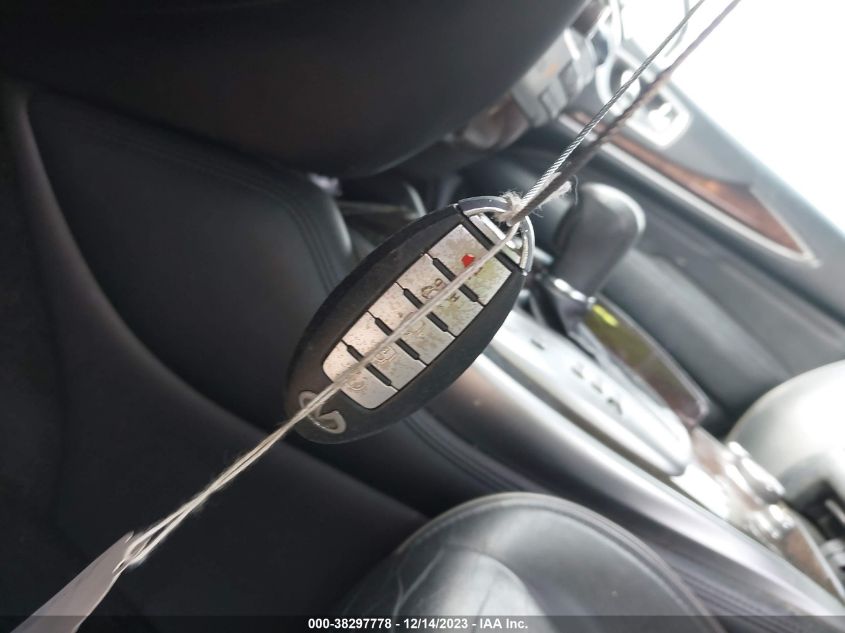 2013 INFINITI JX35 - 5N1AL0MM5DC311352