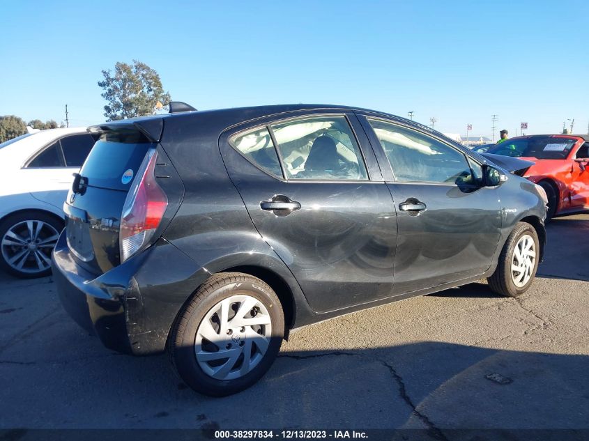 2015 TOYOTA PRIUS C THREE - JTDKDTB32F1582935