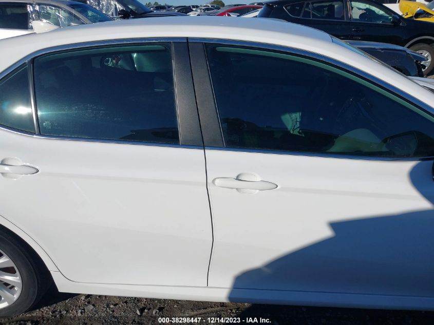 2019 TOYOTA CAMRY LE - 4T1B11HK4KU819778