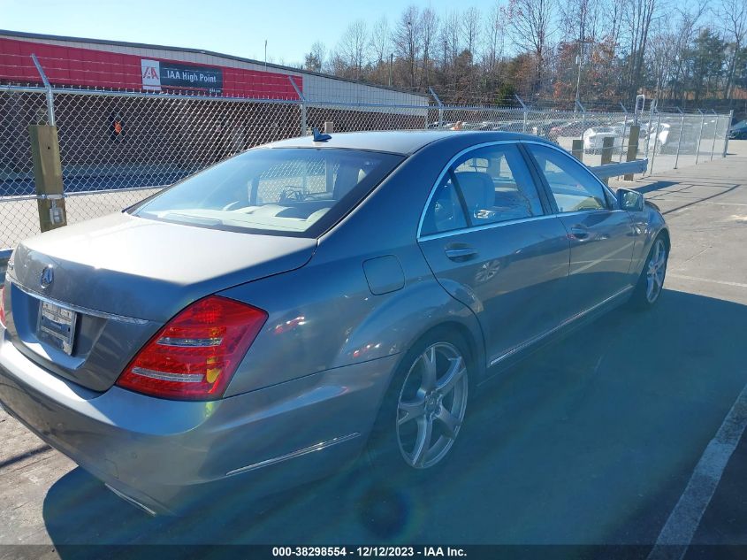 2013 MERCEDES-BENZ S 550 WDDNG7DB3DA519717