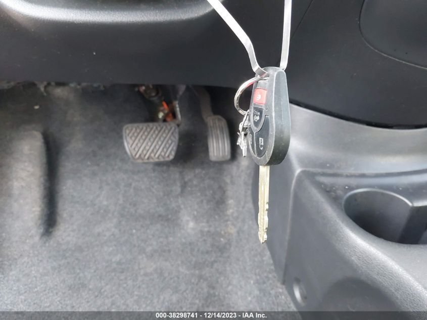 2015 NISSAN VERSA 1.6 SV - 3N1CN7AP2FL878563