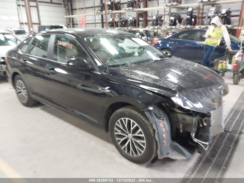 2019 VOLKSWAGEN JETTA SEL - 3VWE57BU0KM079621