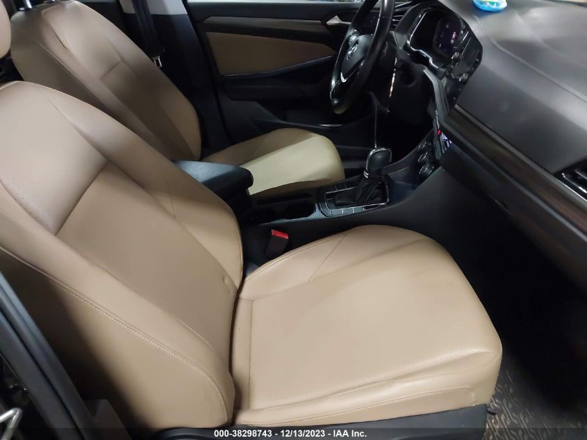 2019 VOLKSWAGEN JETTA SEL - 3VWE57BU0KM079621