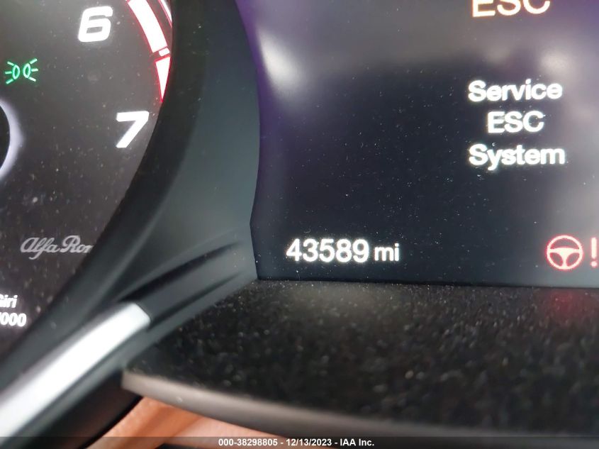 2019 ALFA ROMEO GIULIA TI - ZARFAMBN2K7609808