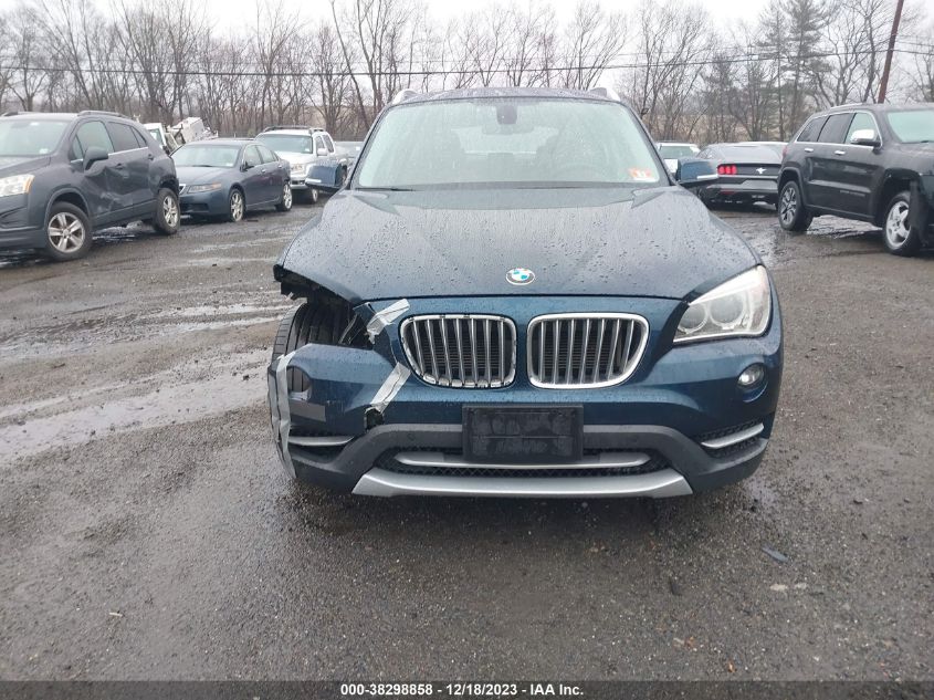 2013 BMW X1 XDRIVE28I - WBAVL1C51DUR85702
