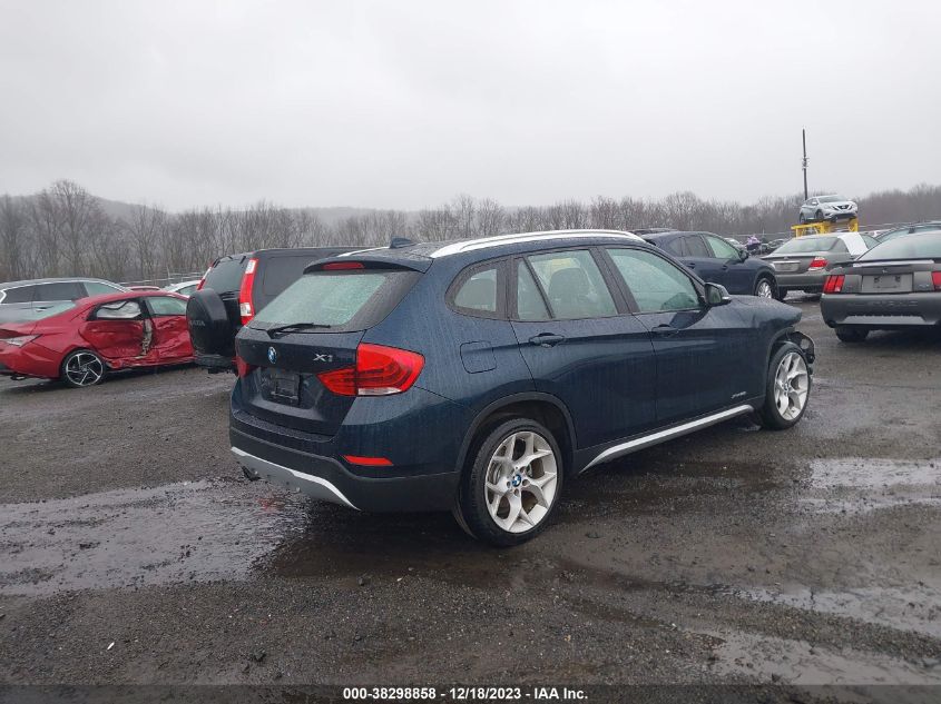 2013 BMW X1 XDRIVE28I - WBAVL1C51DUR85702