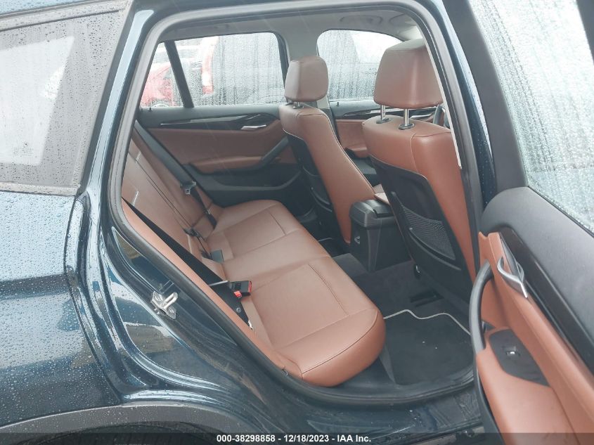 2013 BMW X1 XDRIVE28I - WBAVL1C51DUR85702