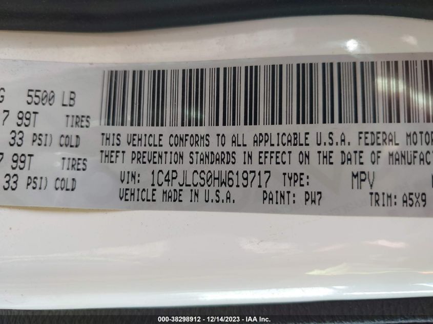 2017 JEEP CHEROKEE LATITUDE FWD - 1C4PJLCS0HW619717