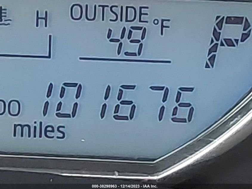 2014 TOYOTA COROLLA LE - 2T1BURHE1EC180636