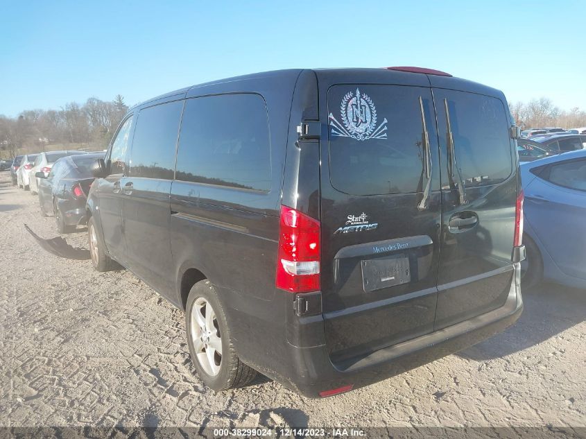 2017 MERCEDES-BENZ METRIS WD4PG2EE1H3235114