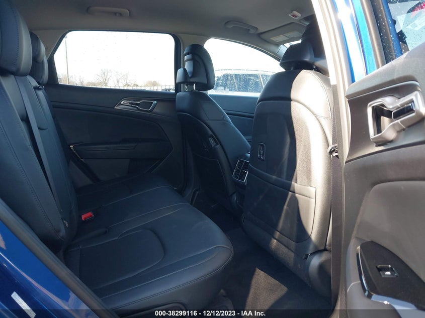 VIN 5XYK33AF1PG044081 2023 KIA SPORTAGE EX