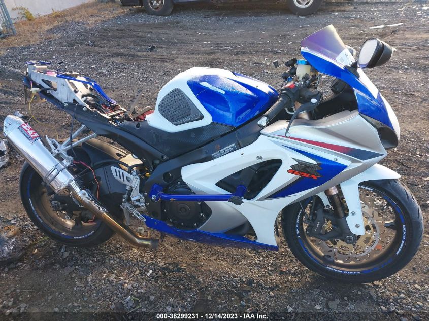 2008 SUZUKI GSX-R1000 JS1GT77A982107913