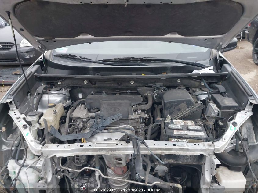 2014 TOYOTA RAV4 LE - JTMZFREV7E5018293