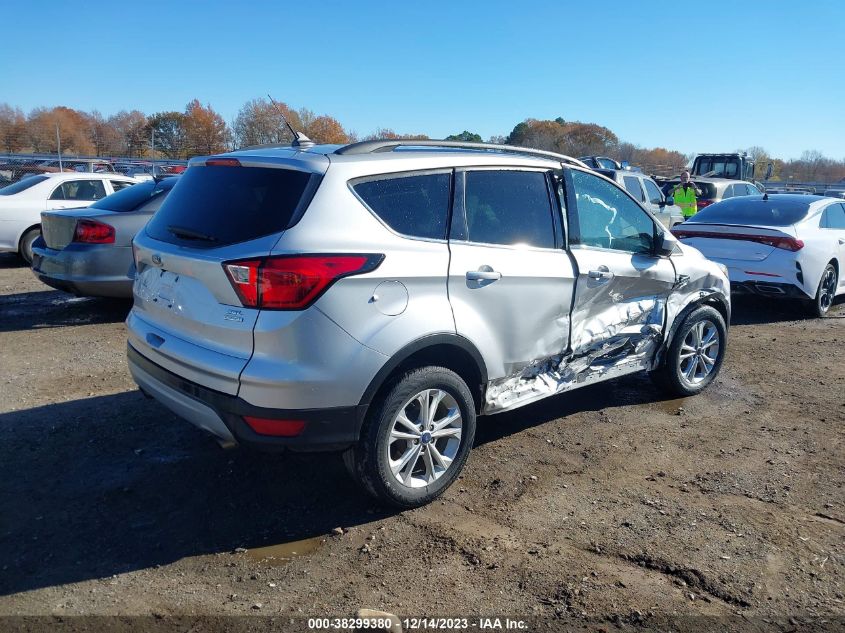 1FMCU0HD5KUA50148 2019 FORD ESCAPE, photo no. 4