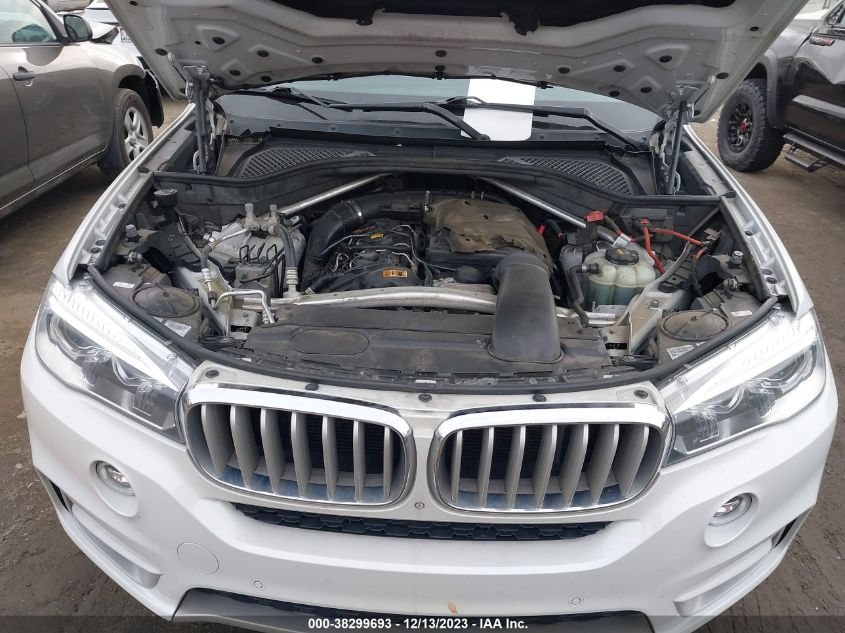 5UXKR2C31H0X05562 2017 BMW X5, photo no. 10