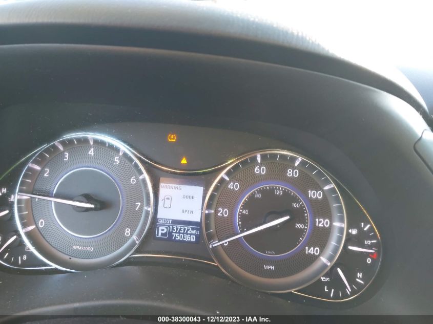 2014 INFINITI QX80 - JN8AZ2NC0E9351216