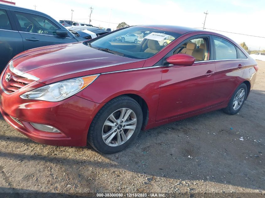 2013 HYUNDAI SONATA GLS - 5NPEB4AC6DH782426