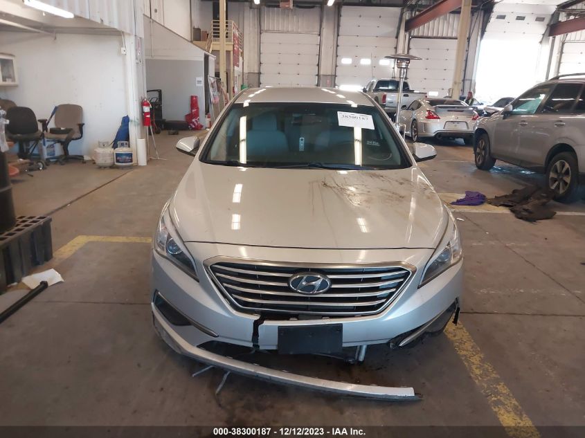 2016 HYUNDAI SONATA SE - 5NPE24AF6GH341913