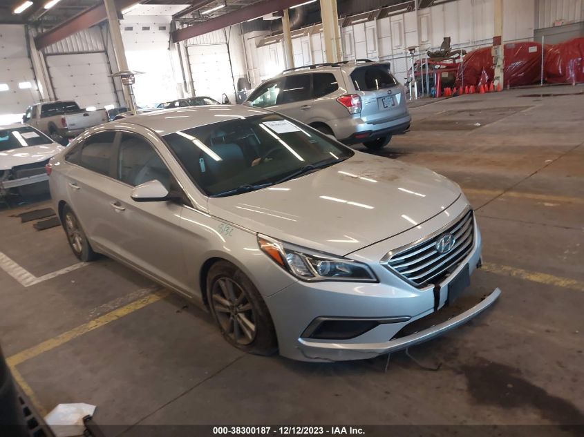 2016 HYUNDAI SONATA SE - 5NPE24AF6GH341913