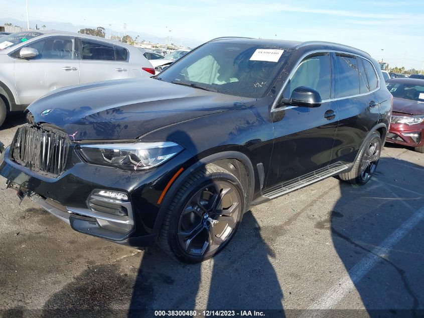 5UXCR6C54KLL26669 2019 BMW X5, photo no. 2