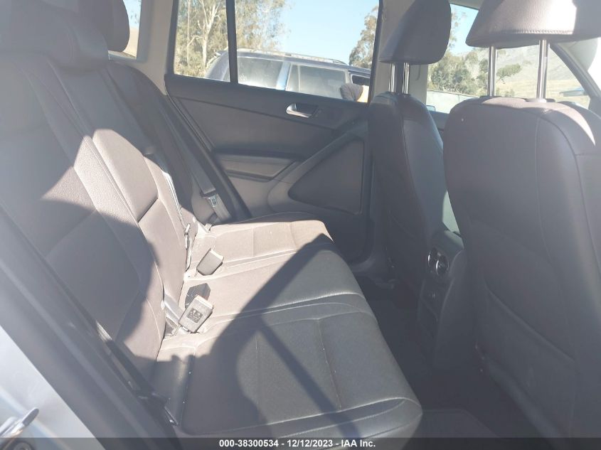 2017 VOLKSWAGEN TIGUAN - WVGAV7AX9HW512550