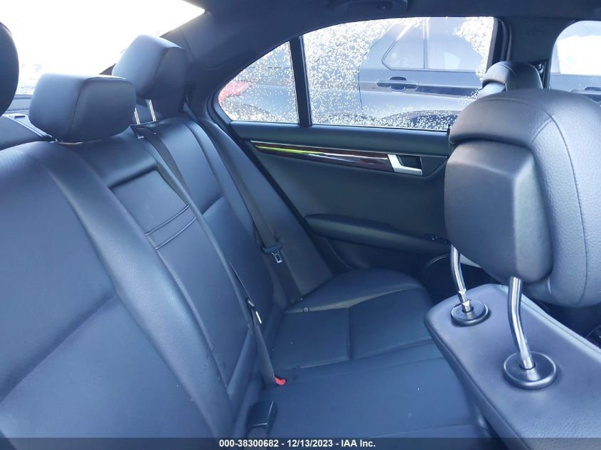 2013 MERCEDES-BENZ C-CLASS C 300 LUXURY/C 300 SPORT - WDDGF8AB2DR255266