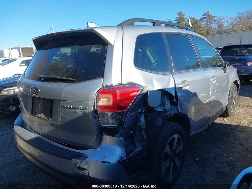 VIN JF2SJAJC0JH410953 2018 SUBARU FORESTER 2.5I LIMITED