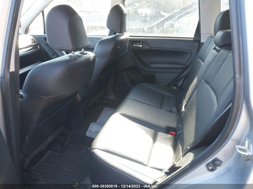 VIN JF2SJAJC0JH410953 2018 SUBARU FORESTER 2.5I LIMITED