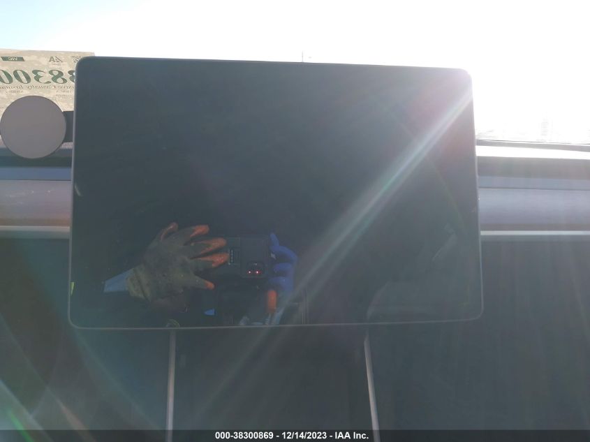 2019 TESLA MODEL 3 LONG RANGE/PERFORMANCE - 5YJ3E1EB2KF389579