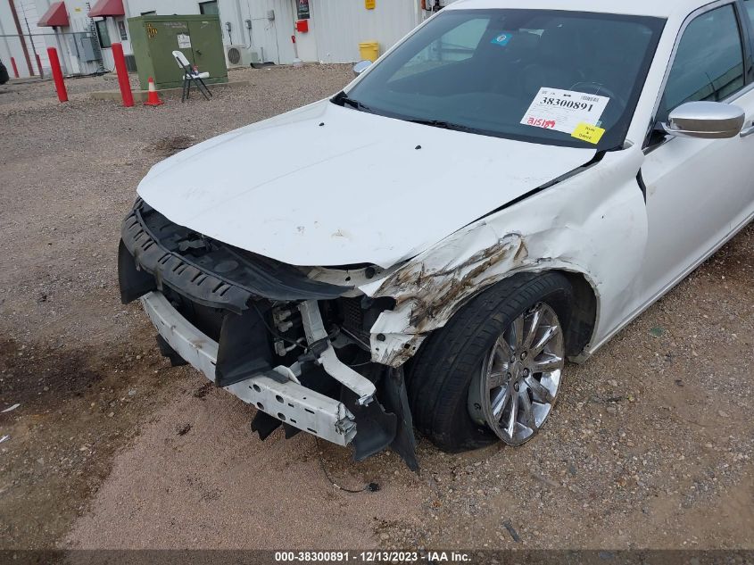 2013 CHRYSLER 300C - 2C3CCAEG5DH620221