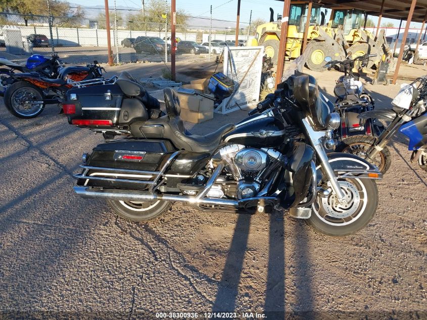 2003 HARLEY-DAVIDSON FLHTCUI 1HD1FCW103Y637785