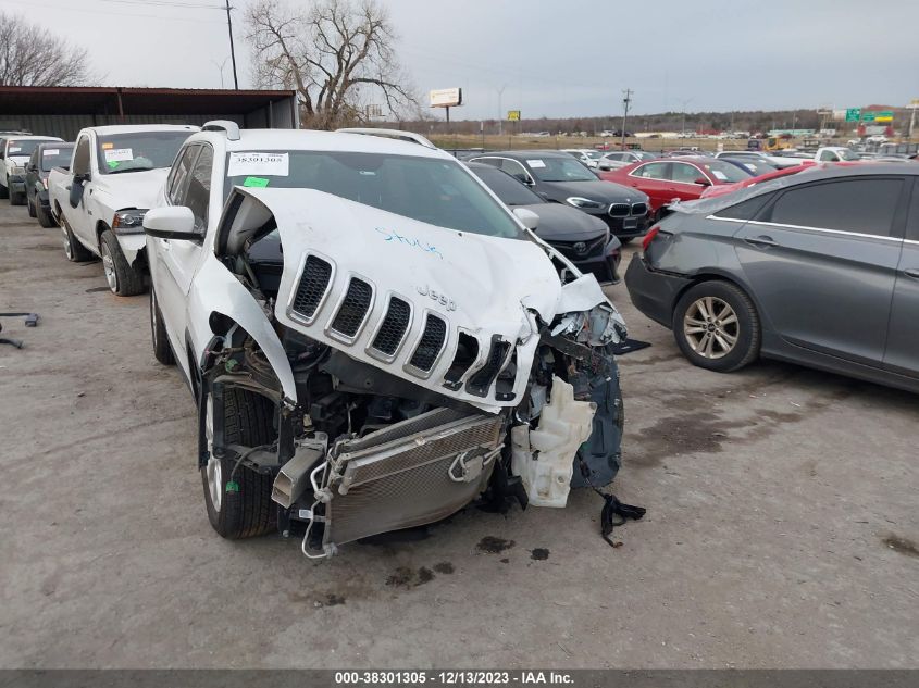 VIN 1C4PJLLBXJD605230 2018 JEEP CHEROKEE LATITUDE PLUS