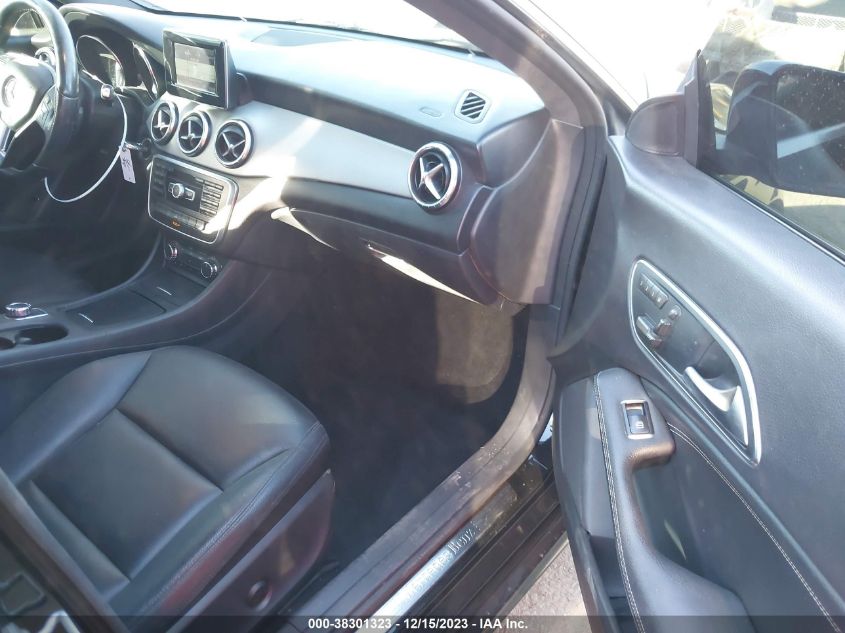 2014 MERCEDES-BENZ CLA 250 - WDDSJ4EB5EN038167