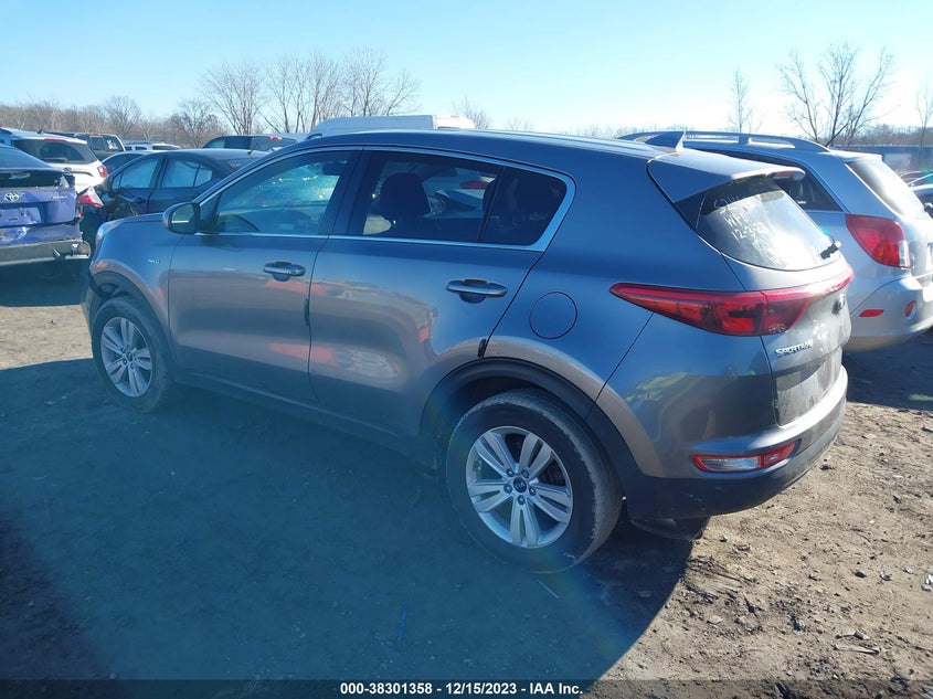 VIN KNDPMCAC4K7552219 2019 KIA SPORTAGE LX
