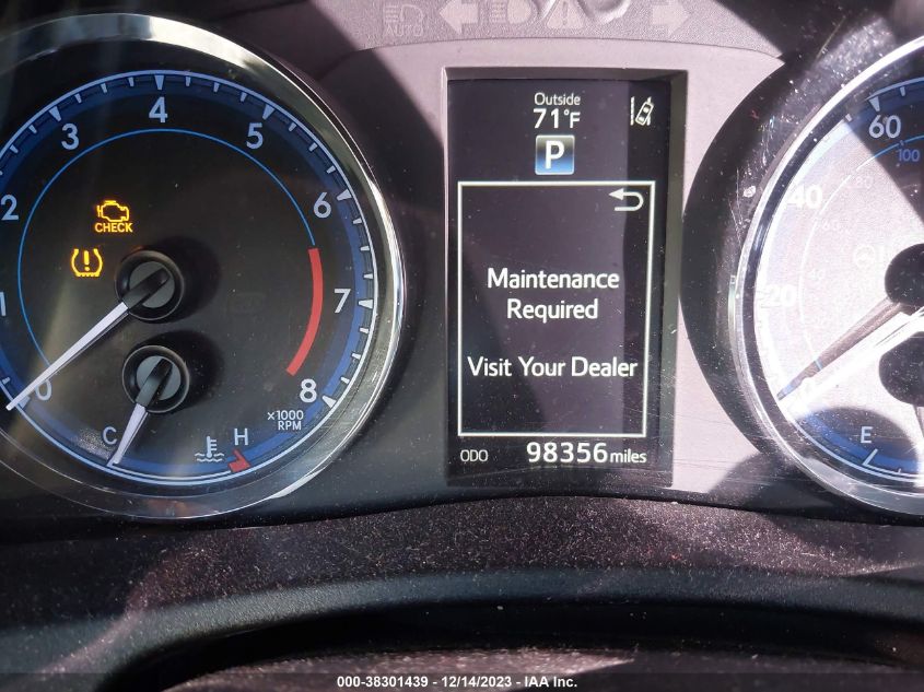 2019 TOYOTA COROLLA SE - 2T1BURHE8KC137830