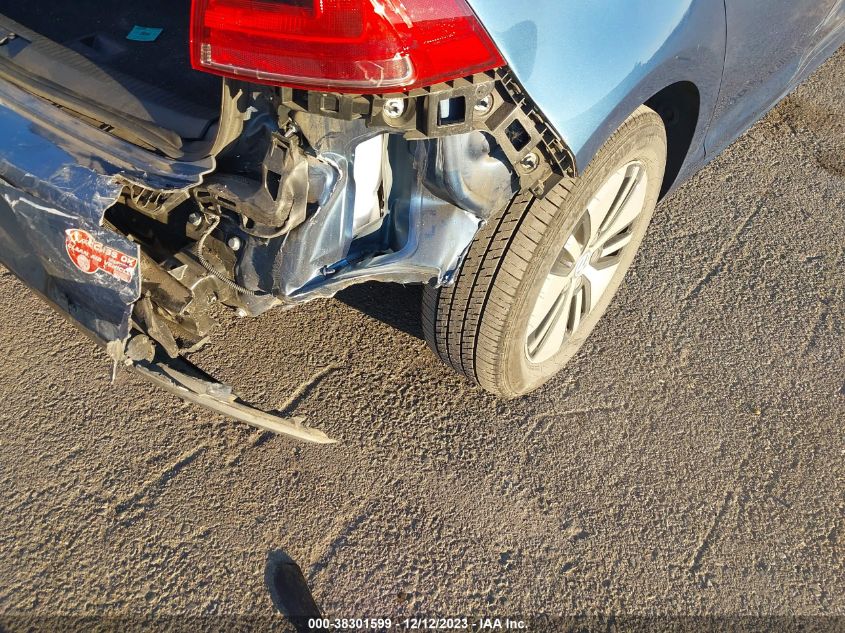 2016 VOLKSWAGEN E-GOLF SE - WVWKP7AU9GW915340