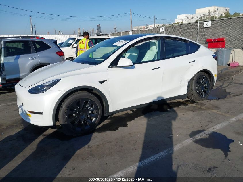 2022 TESLA MODEL Y LONG RANGE DUAL MOTOR ALL-WHEEL DRIVE - 7SAYGAEE9NF544131