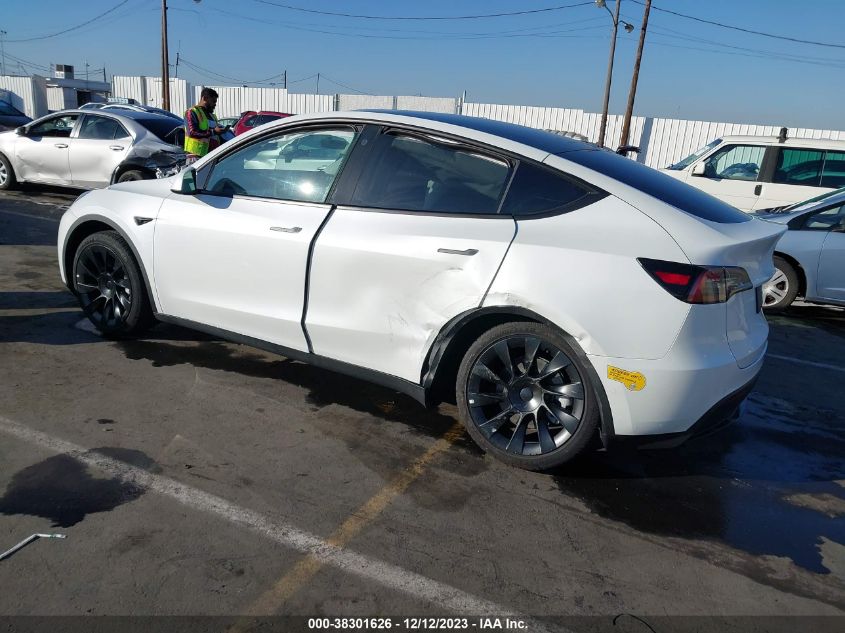2022 TESLA MODEL Y LONG RANGE DUAL MOTOR ALL-WHEEL DRIVE - 7SAYGAEE9NF544131
