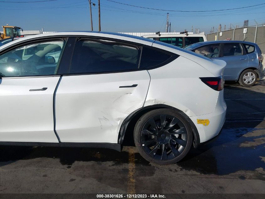 2022 TESLA MODEL Y LONG RANGE DUAL MOTOR ALL-WHEEL DRIVE - 7SAYGAEE9NF544131