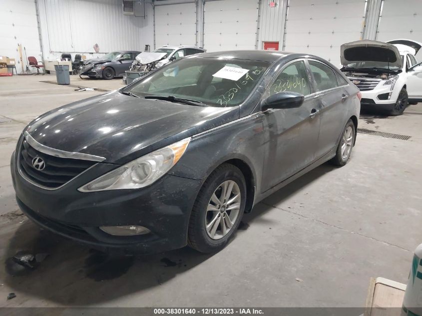 2013 HYUNDAI SONATA GLS - 5NPEB4AC7DH557416