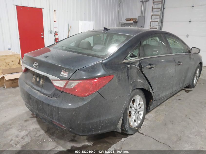 2013 HYUNDAI SONATA GLS - 5NPEB4AC7DH557416