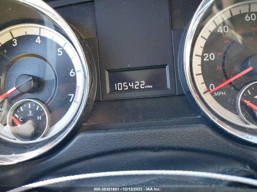 2013 DODGE GRAND CARAVAN SXT - 2C4RDGCG7DR704382
