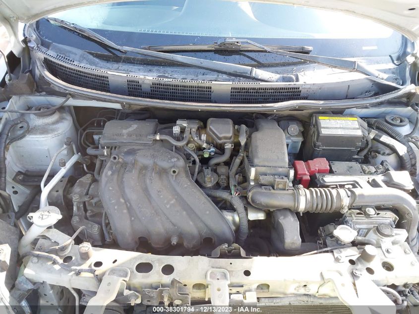 2014 NISSAN VERSA 1.6 SV - 3N1CN7AP8EL823095