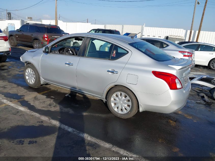 2014 NISSAN VERSA 1.6 SV - 3N1CN7AP8EL823095